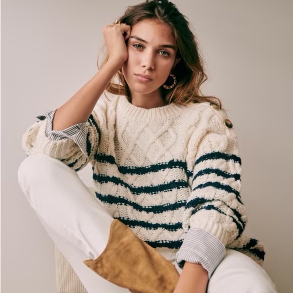 Sezane Pull James in Ecru/Marine